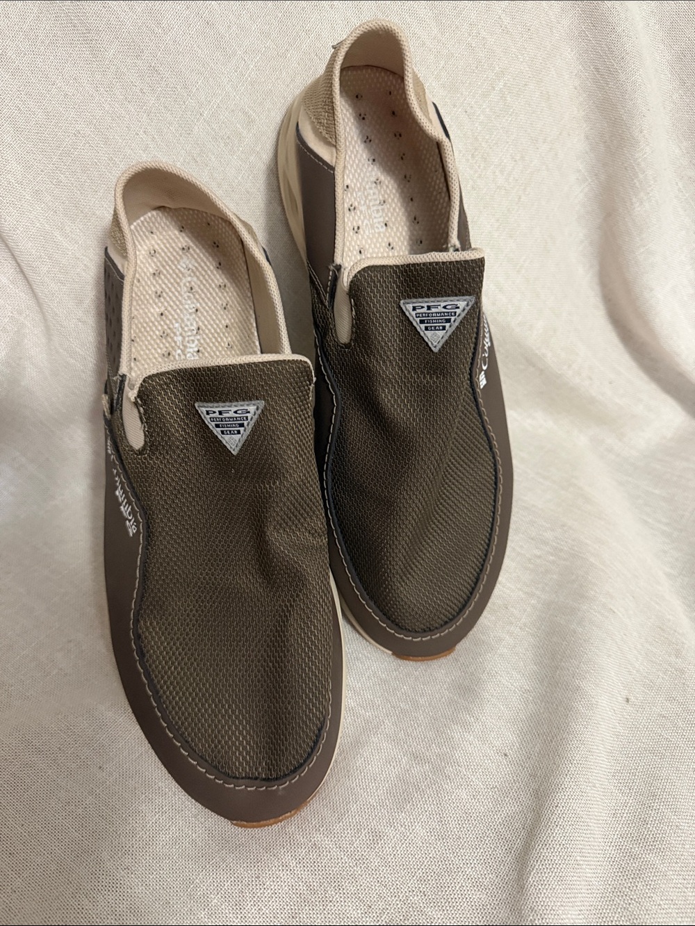 Columbia Men's Slip-On Loafers in Olive and Tan